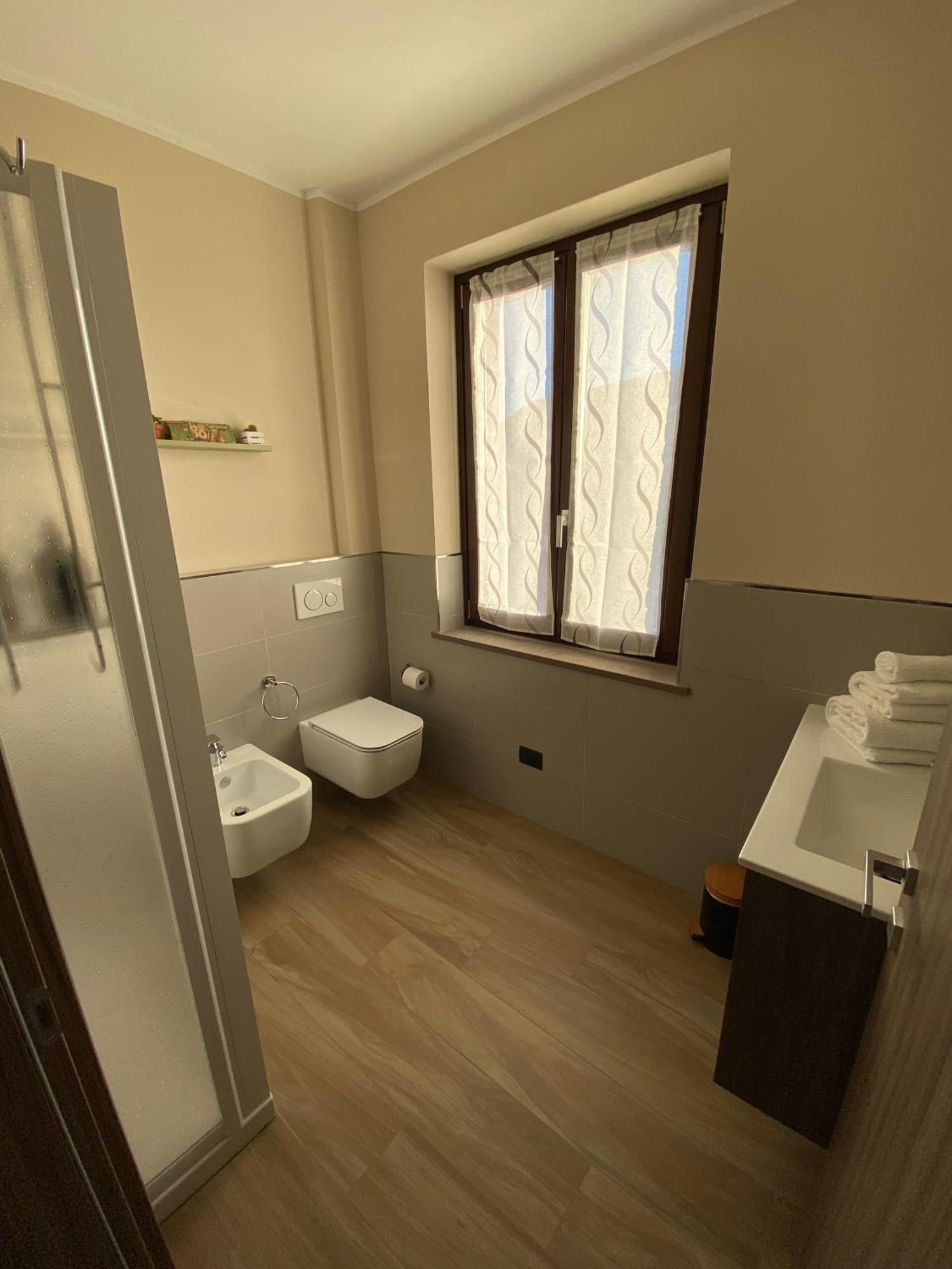 Casa Rubbo - Appartamento In Collina 'Monviso' Άλμπα Εξωτερικό φωτογραφία