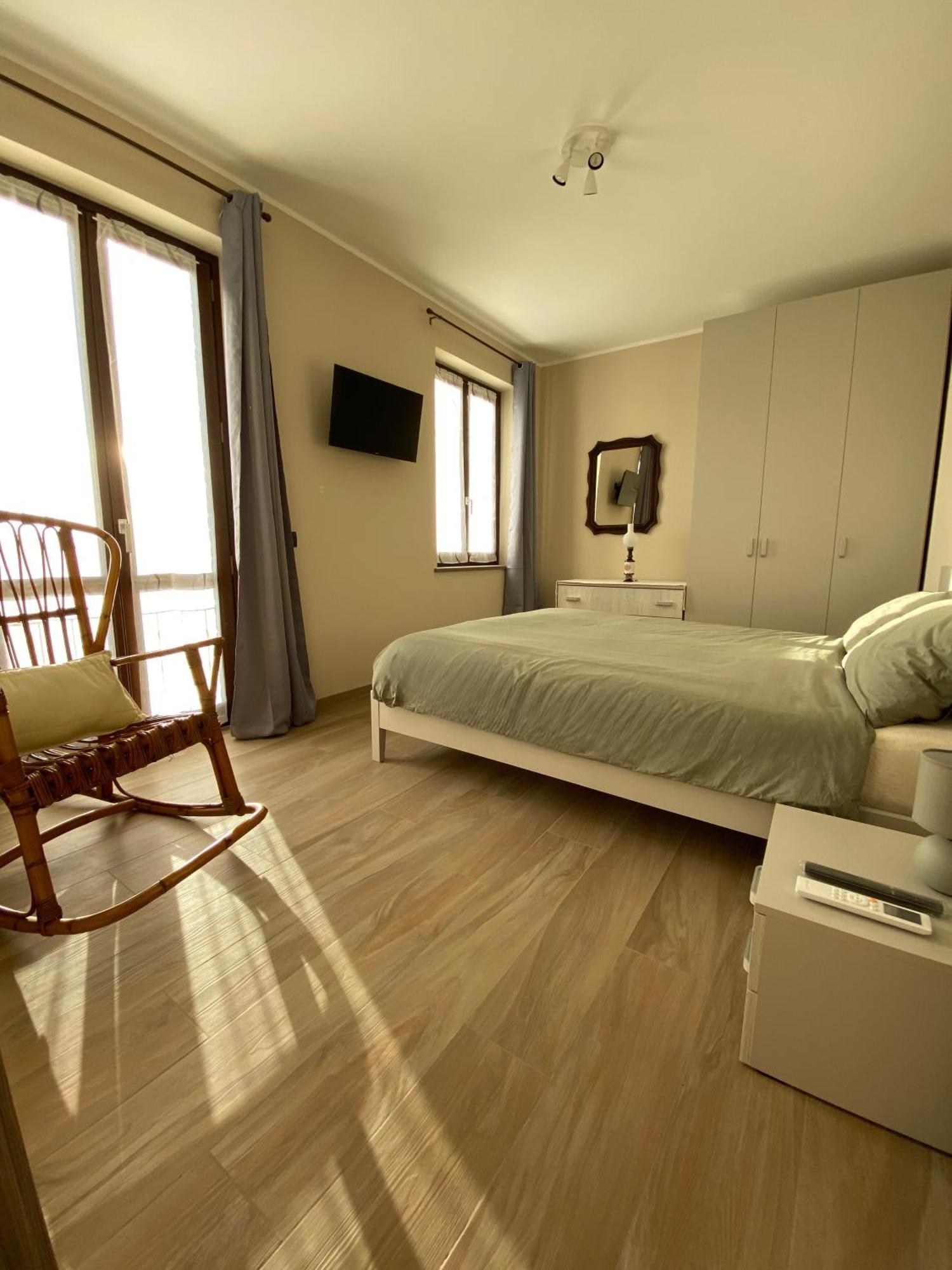 Casa Rubbo - Appartamento In Collina 'Monviso' Άλμπα Εξωτερικό φωτογραφία